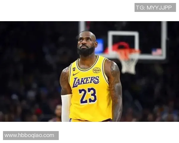 湖人深夜发文回应转会传闻 引发外界广泛关注与猜测