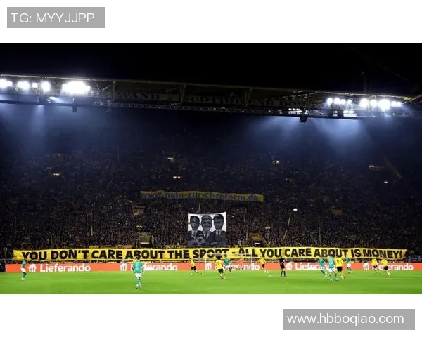 AC米兰历史上的经典瞬间再现，这一幕感动全场球迷泪目